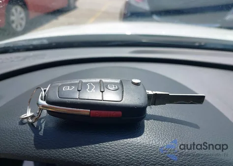 2018 Audi Q3 2.0T Premium/2.0T Sport Premium из США, поврежденный, VIN WA1BCCFS2JR000082